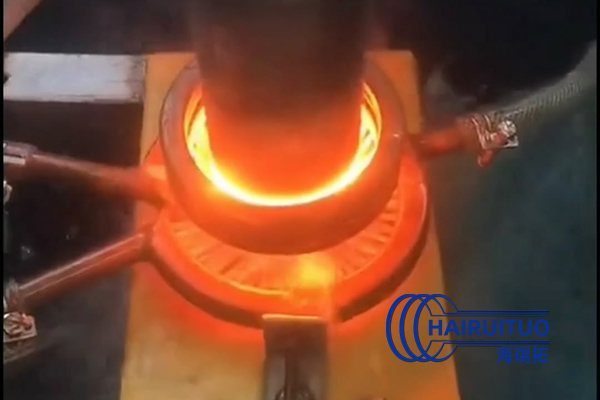 �N�S���Ո�ø��l���C��