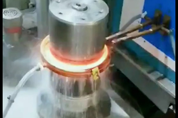 �����l���C������������