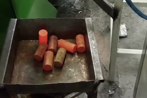 中頻鍛造爐-黃銅鍛造加熱爐