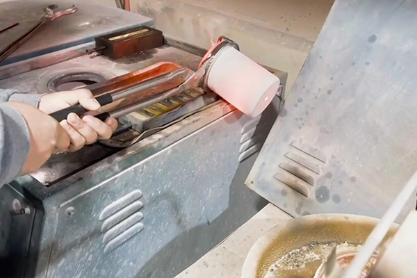 һ�wʽ�۟��t���и��l�۽�C(j��)���F���ٽ��y�۟��O(sh��)�䣬�ɶ��ƴ�С