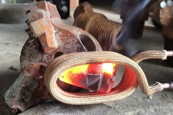 ���l���C-܇���@�^�Ͻ𺸽��O��