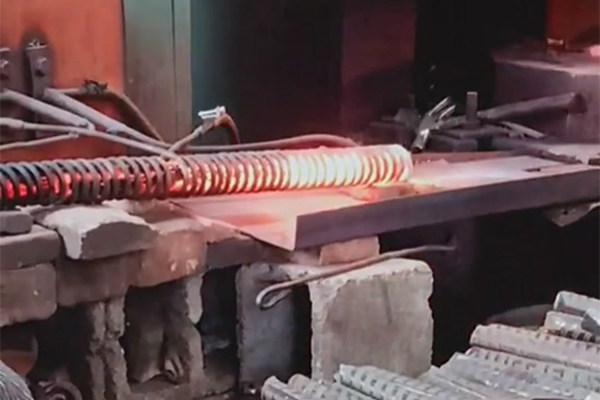 螺紋鋼筋加熱淬火退火熱處理用超音頻淬火設備