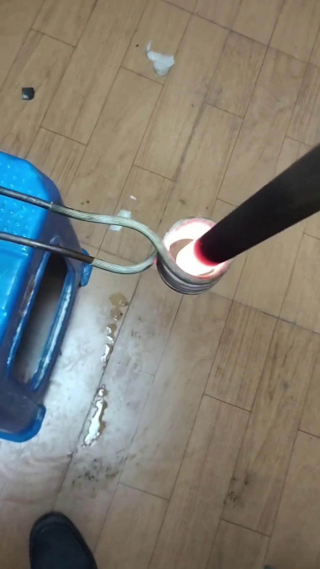 拋棄燃油煤炭加熱方式-使用電磁高頻加熱機-安全環保加熱快