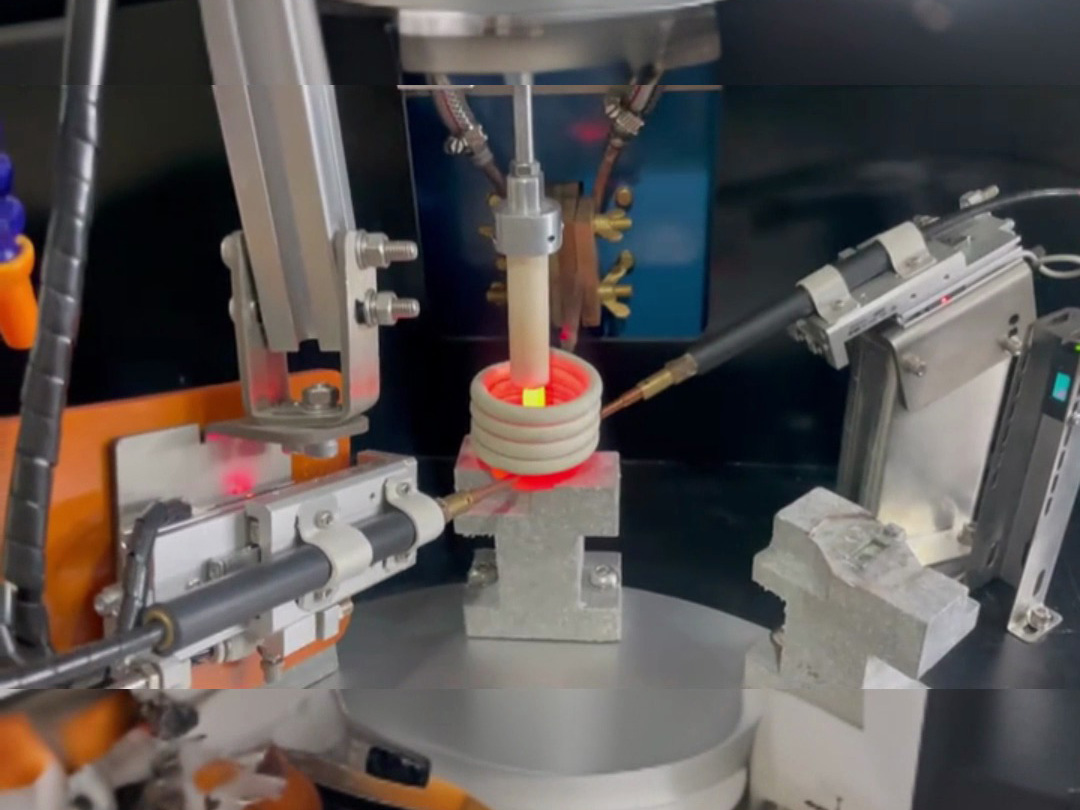 電氣行業福音！熔斷器全自動高頻焊接生產線：無需焊工，一鍵啟動，全程自動化出成品！