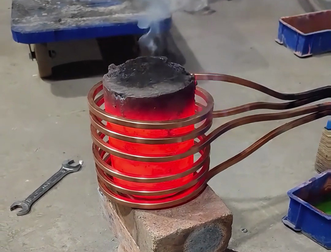 大型鋼棒加熱難題？超音頻感應加熱設備成行業更優解