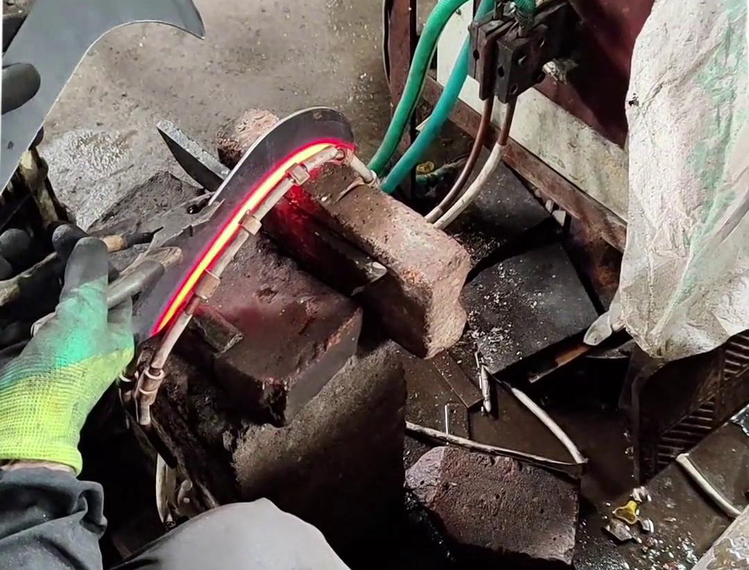 為什么鉤刀，砍柴刀這樣的刀具選擇超高頻淬火